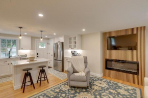 Beautiful 3 BR Home with Workspace 20 Min to Boston